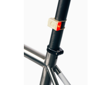 Tylna lampka rowerowa Bookman Block Light beżowa