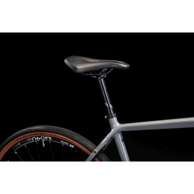 Rower Gravel Kross Esker 7.0 szaro-granatowo połysk 2025