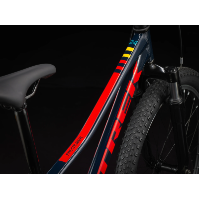 Rower Trek Precaliber 24" 8-biegowy z zawieszeniem nautical navy 2026