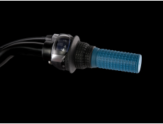 Rower Trek Precaliber 24" 8-biegowy z zawieszeniem nautical navy 2026